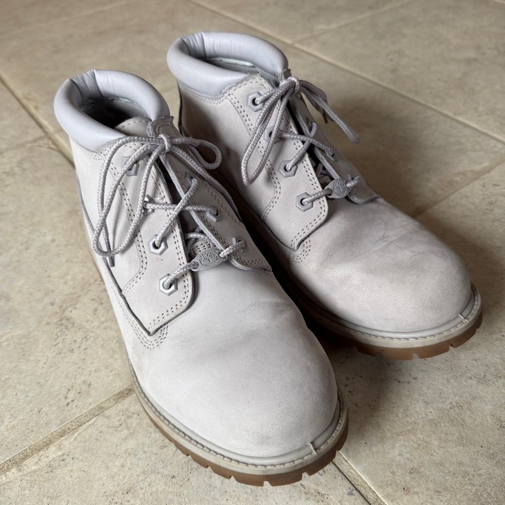 Timberland Nellie Chukka Ankle Boots Waterproof Light Purple Womens Size 9.5 - Picture 2 of 7